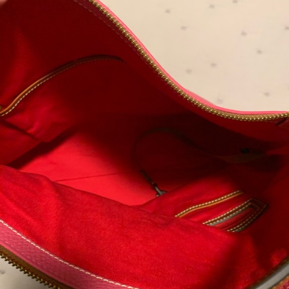 Dooney & Bourke - Picture 4 of 5